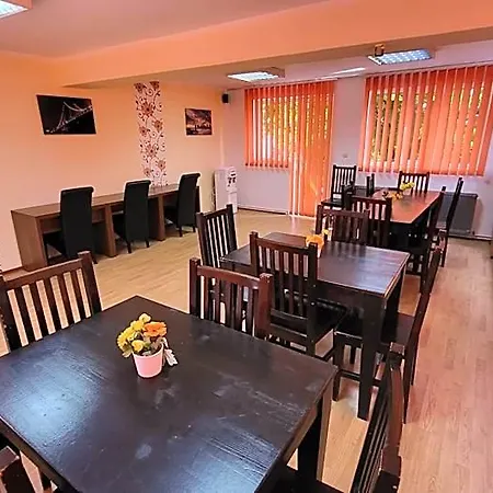 Boutique Global 3* Brașov